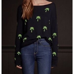 Classic Hollister Palm Tree Print Knit Pullover Sweater